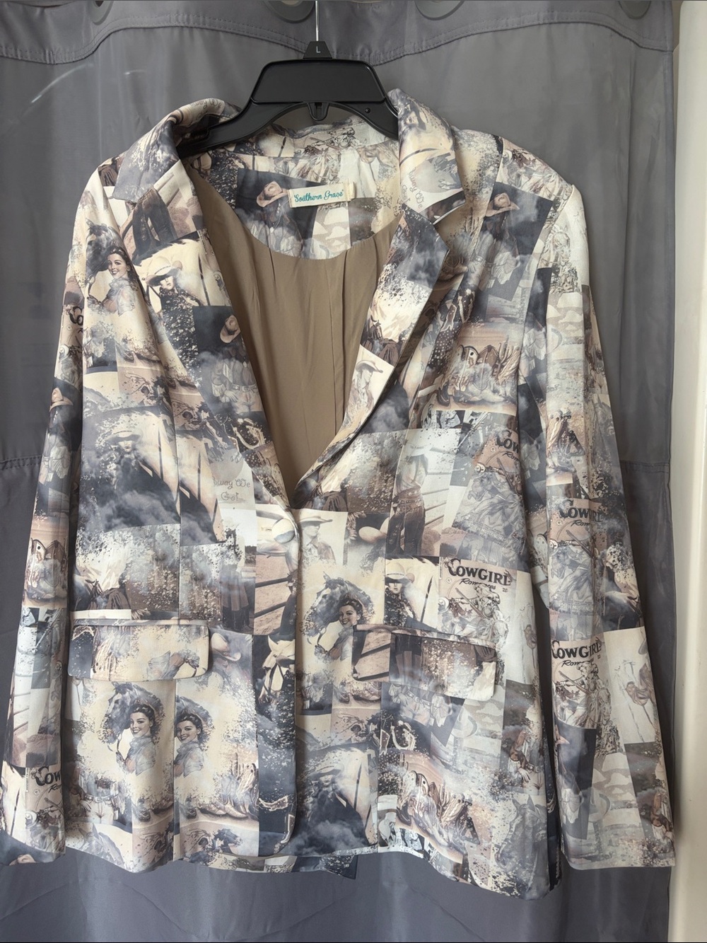Southern Grace Beige Multi Vintage Western Print Blazer